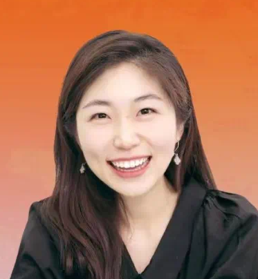 Vivi He (何维)